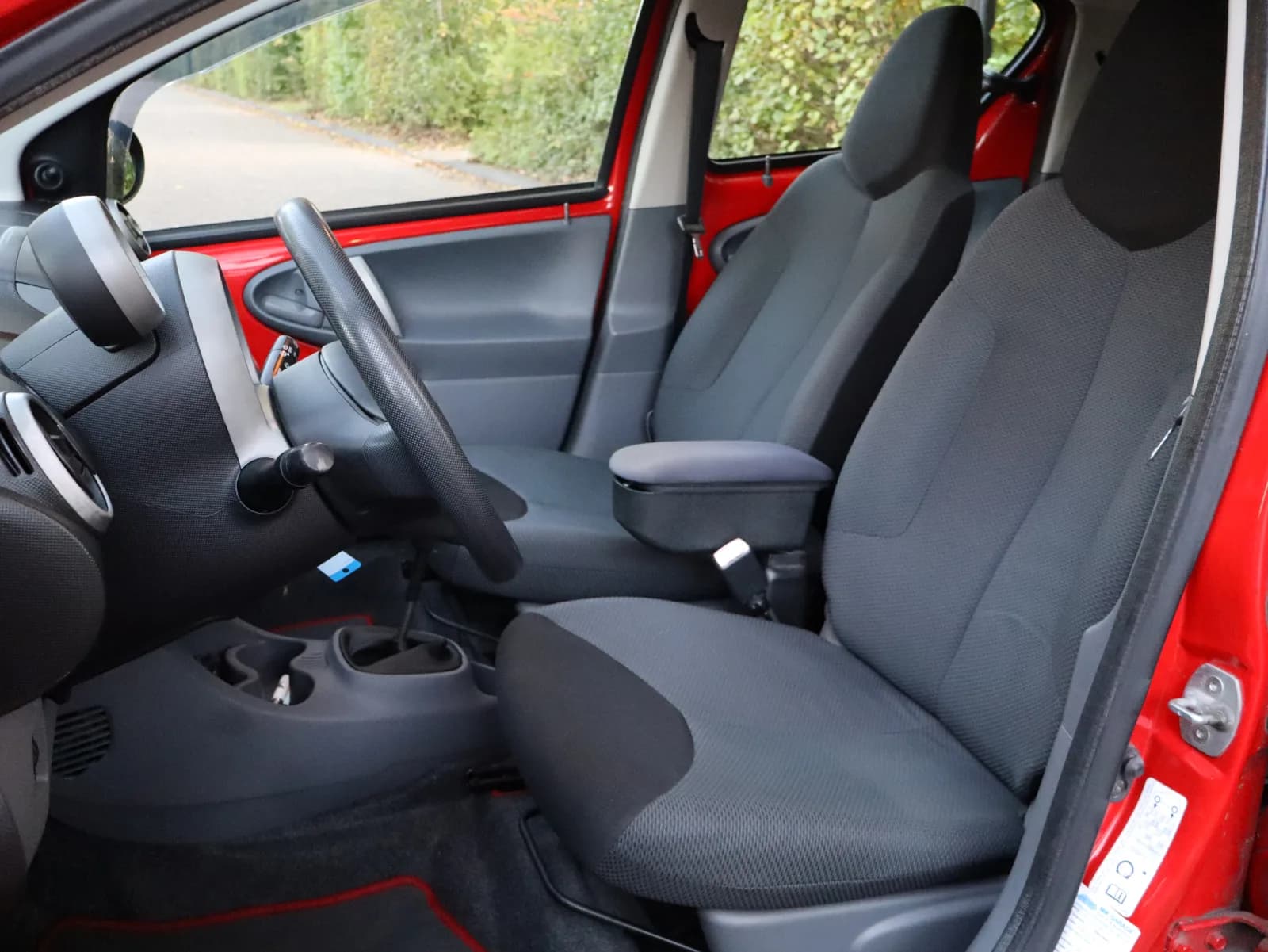 TOYOTA TOYOTA AYGO